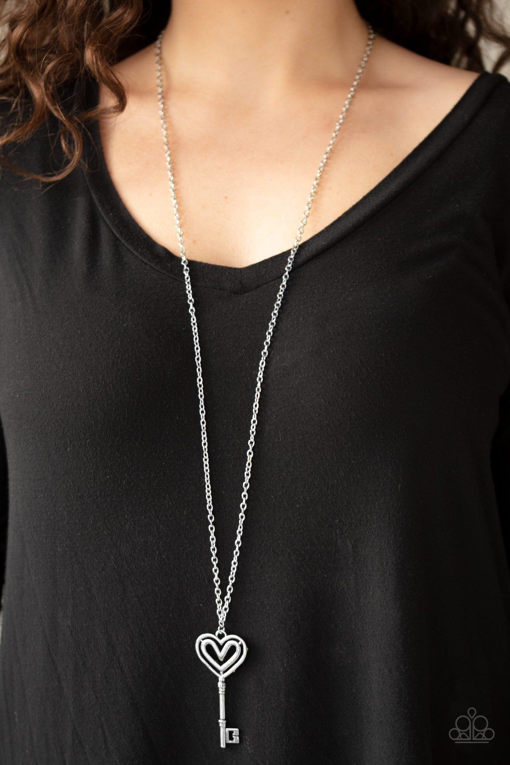 Unlock My Heart - silver - Paparazzi necklace